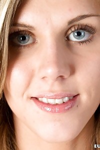 Sindy Vega Sindy Vega Looks So Divine With My Milk Load Covering Her Smile