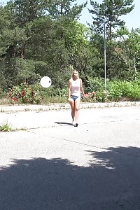 Public Pissing For Magnificent Blonde In Shorts
