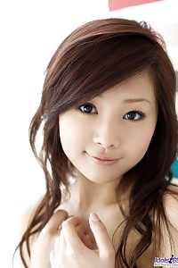 Beautiful Japanese Hottie Share Off Her Delectable Tits And Hairy Snatch For Pics