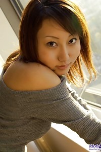 Slim Girl Bathes And Soaped Up Her Hairy Pussy In The Shower Before Her Night Out